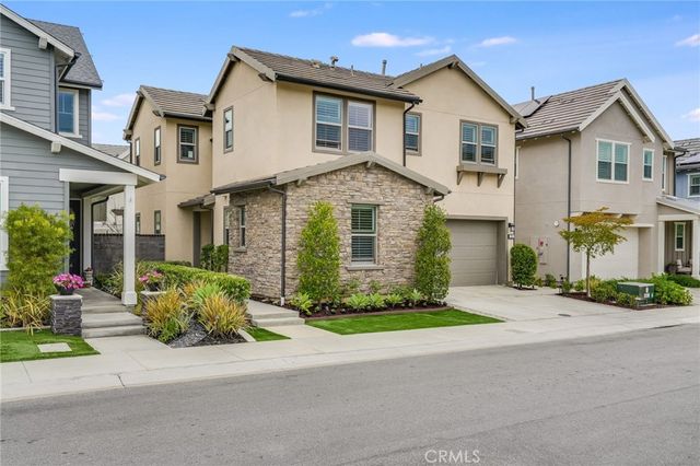 21 Marcar, Ladera Ranch, CA 92694
