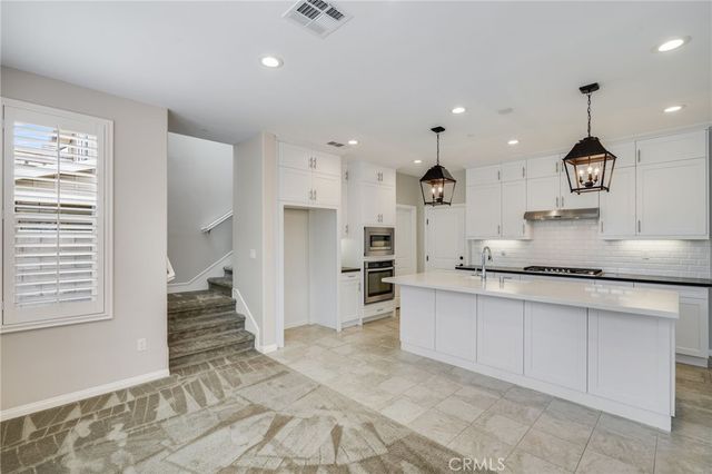 21 Marcar, Ladera Ranch, CA 92694
