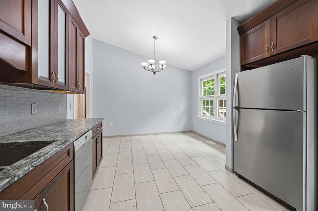 8915 HELEN ST, Manassas, VA 20112