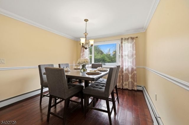 22 Federal Hill Rd, Pompton Lakes Boro, NJ 07442
