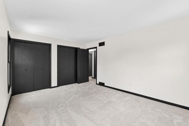 20335 Yorktown COURT, Brookfield, WI 53045