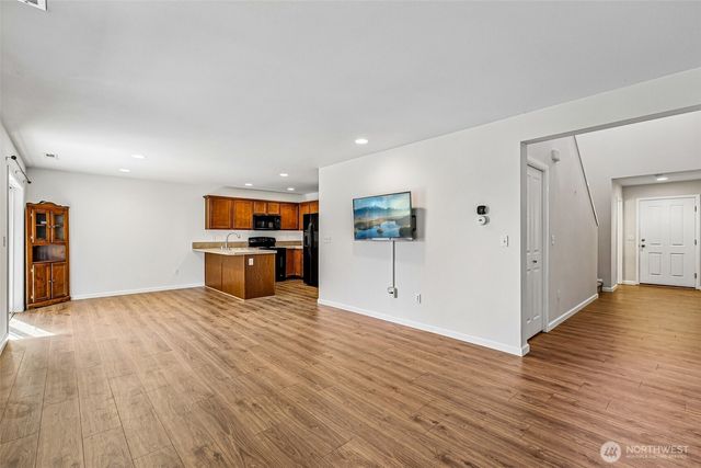 6404 35th Street NE, Marysville, WA 98270