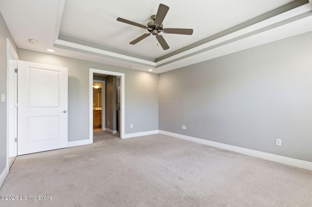 2411 Brownsboro Rd 301, Louisville, KY 40206