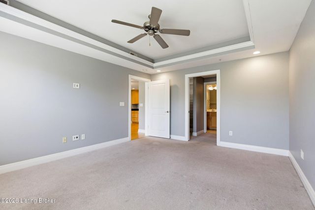 2411 Brownsboro Rd 301, Louisville, KY 40206