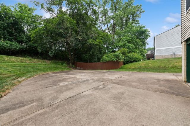 200 Duquesne, Plum Boro, PA 15068