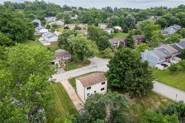 200 Duquesne, Plum Boro, PA 15068