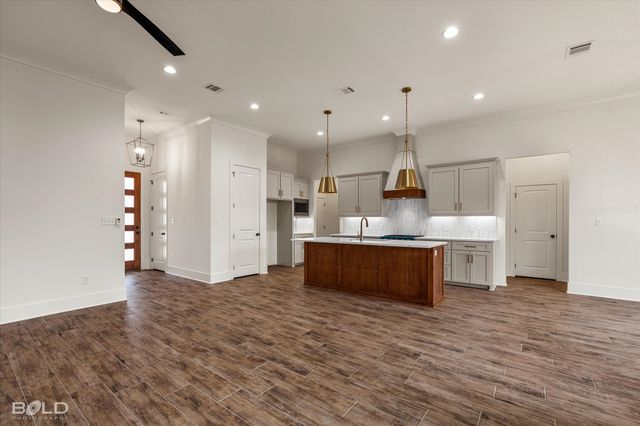 449 Stacey Lane, Bossier City, LA 71111