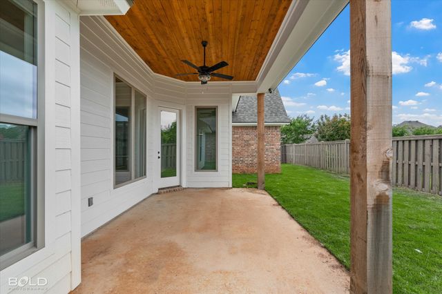 449 Stacey Lane, Bossier City, LA 71111