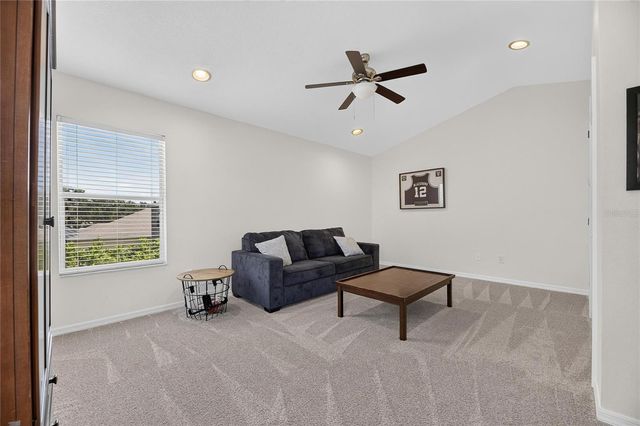 1438 EMERALD HILL WAY, Valrico, FL 33594