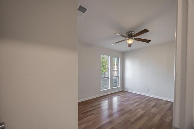 1101 Milford WAY 1, Austin, TX 78745