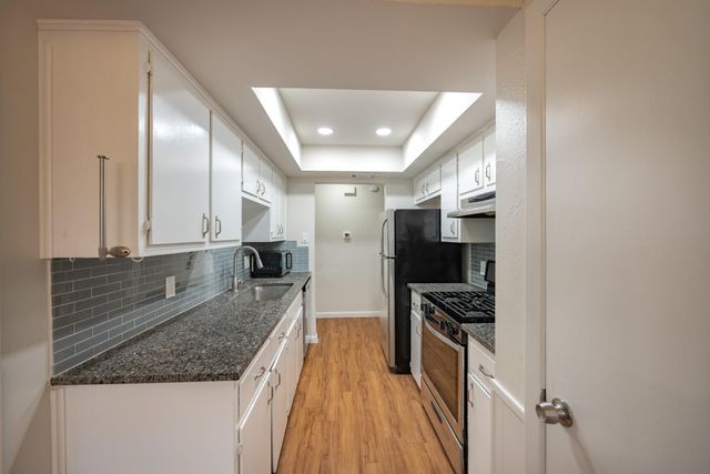 1101 Milford WAY 1, Austin, TX 78745