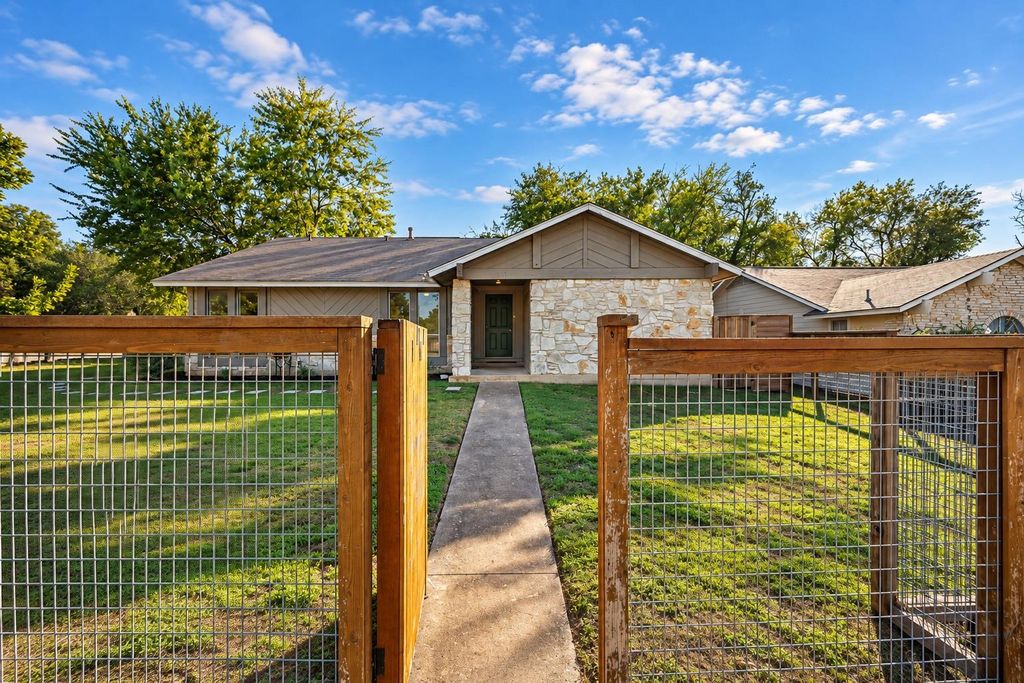 1101 Milford WAY 1, Austin, TX 78745