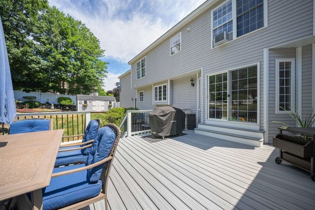 48 Cottonwood Drive, Dover, NH 03820