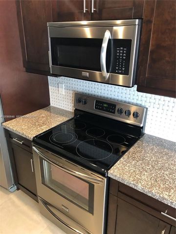43 NE 12th Avenue 43, Homestead, FL 33030