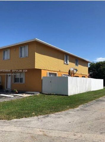 43 NE 12th Avenue 43, Homestead, FL 33030