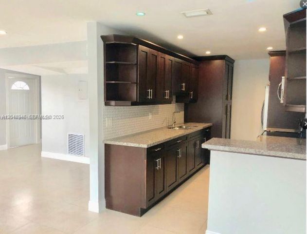 43 NE 12th Avenue 43, Homestead, FL 33030