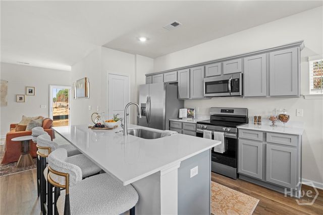 122 Simms Way, Hinesville, GA 31313