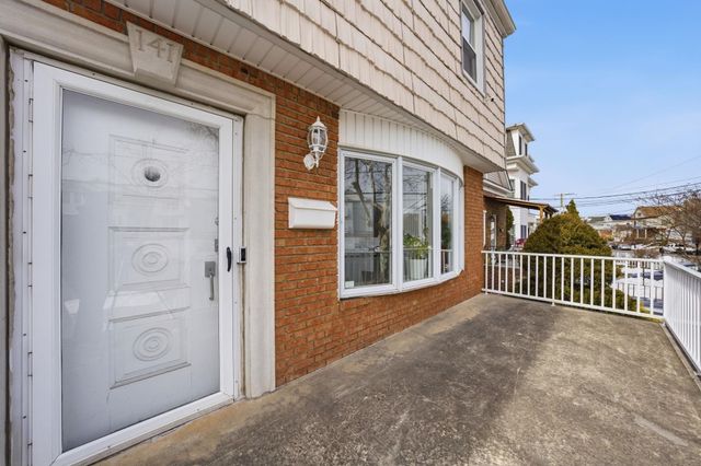 141 KENNEDY BLVD, Bayonne, NJ 07002