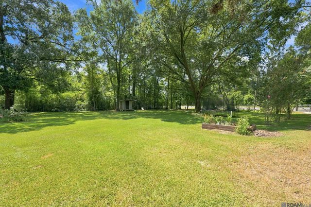 24762 La Hwy 1032, Denham Springs, LA 70726