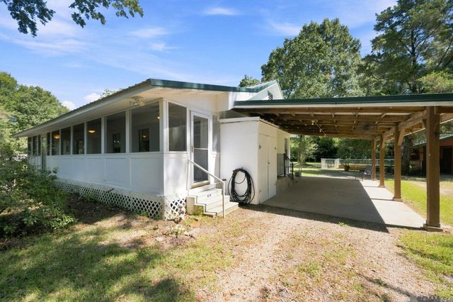 24762 La Hwy 1032, Denham Springs, LA 70726