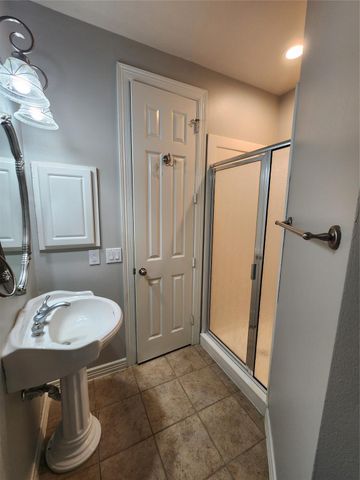 8440 Majestic Lake Court, Montgomery, TX 77316