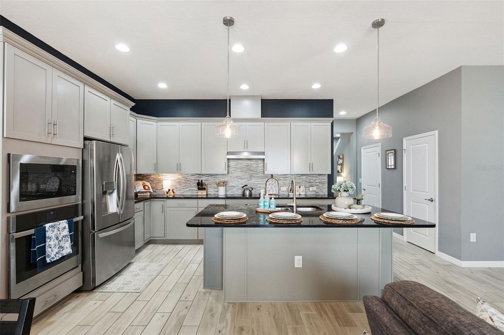 Image 23 of property listing at 15371 GILLIGAN COURT, Winter Garden, FL 34787