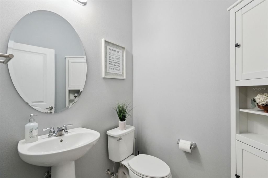 Image 9 of property listing at 15371 GILLIGAN COURT, Winter Garden, FL 34787