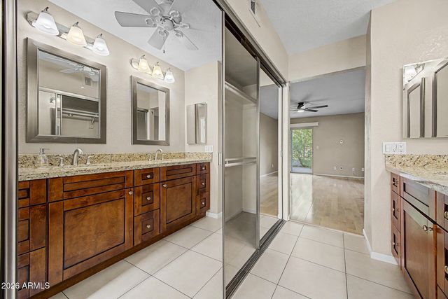 11615 N 40TH Way, Phoenix, AZ 85028