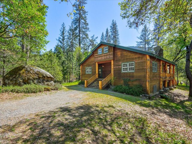 37733 Black Ranch Rd, Oakhurst, CA 93644