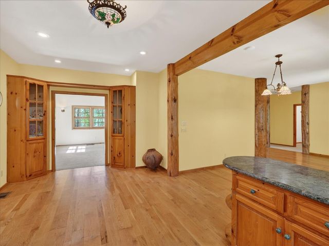 37733 Black Ranch Rd, Oakhurst, CA 93644