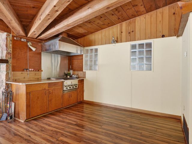 37733 Black Ranch Rd, Oakhurst, CA 93644