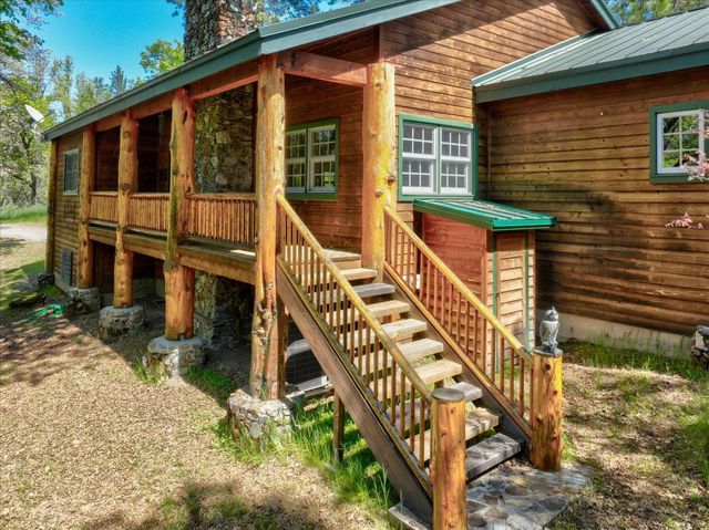 37733 Black Ranch Rd, Oakhurst, CA 93644