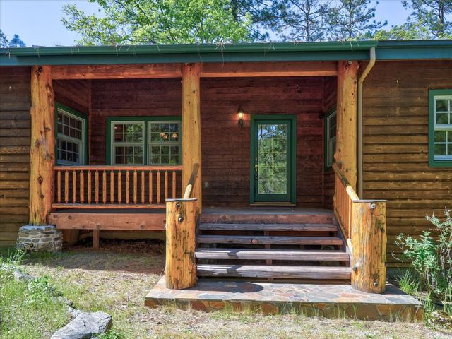37733 Black Ranch Rd, Oakhurst, CA 93644