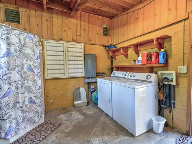 37733 Black Ranch Rd, Oakhurst, CA 93644
