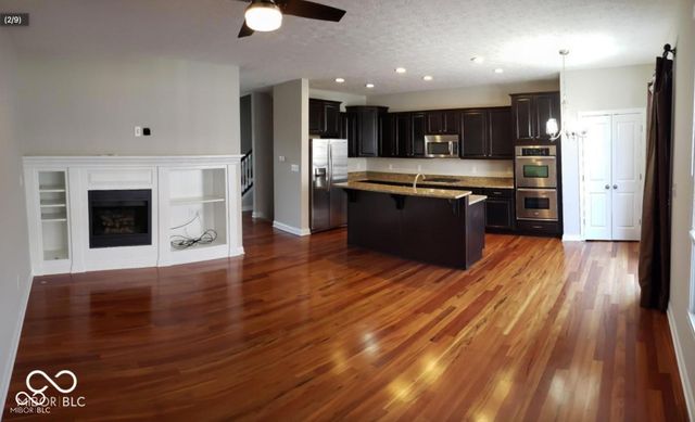 13640 Whitten Drive N, Fishers, IN 46037