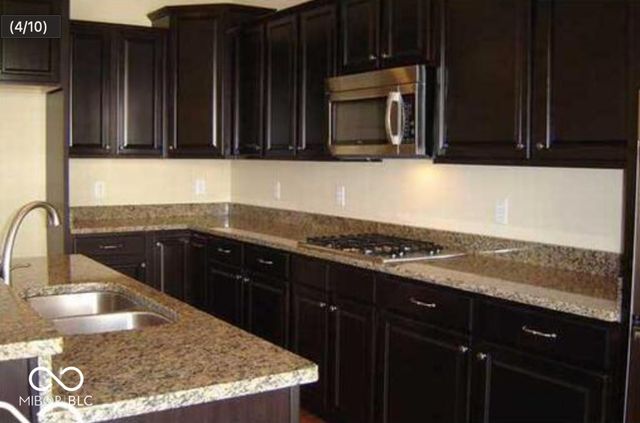 13640 Whitten Drive N, Fishers, IN 46037