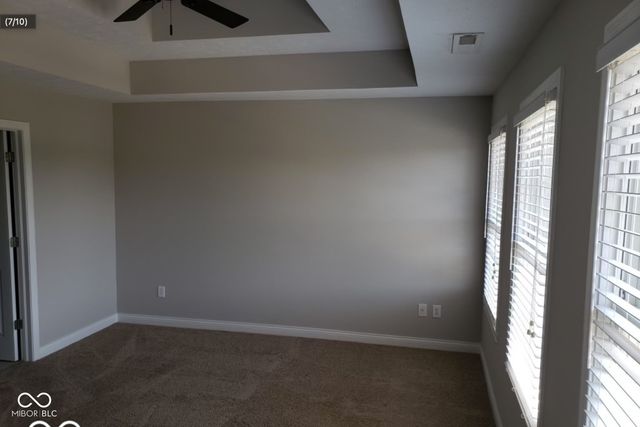 13640 Whitten Drive N, Fishers, IN 46037