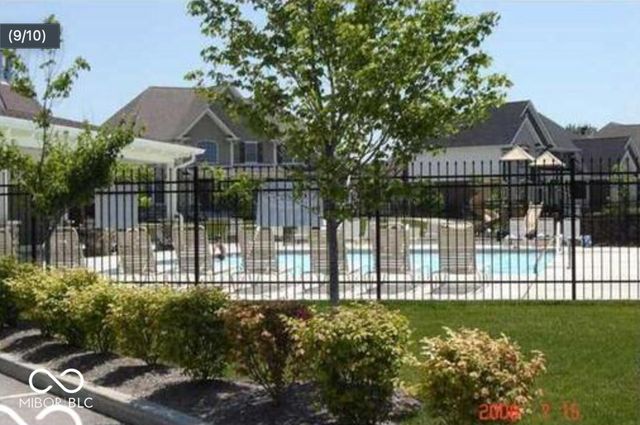 13640 Whitten Drive N, Fishers, IN 46037
