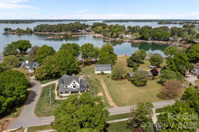 21422 Bethel Church Road, Cornelius, NC 28031