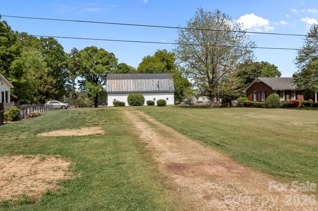 21422 Bethel Church Road, Cornelius, NC 28031