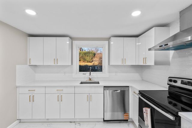 23 Prospect Avenue, Watertown, CT 06779