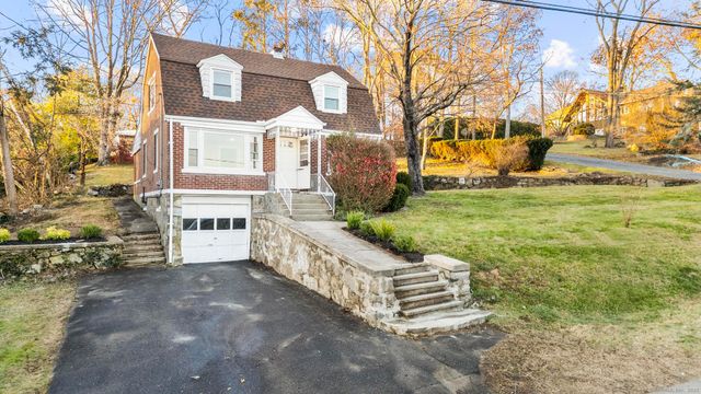 23 Prospect Avenue, Watertown, CT 06779