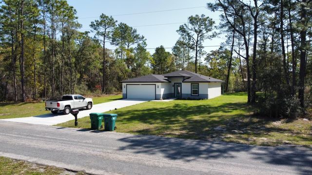 8055 N WELLINGTON TERRACE, Citrus Springs, FL 34433