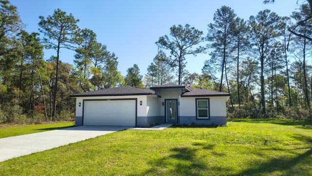 8055 N WELLINGTON TERRACE, Citrus Springs, FL 34433
