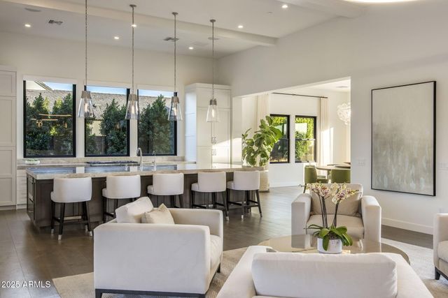 10277 E DE LA O Road, Scottsdale, AZ 85255