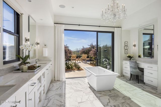 10277 E DE LA O Road, Scottsdale, AZ 85255