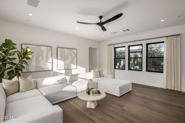 10277 E DE LA O Road, Scottsdale, AZ 85255