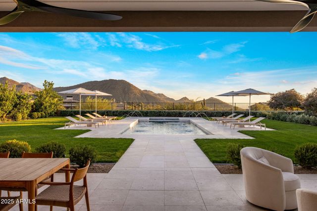 10277 E DE LA O Road, Scottsdale, AZ 85255