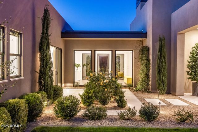 10277 E DE LA O Road, Scottsdale, AZ 85255