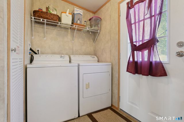 6 Evergreen Park, Clinton, CT 06413